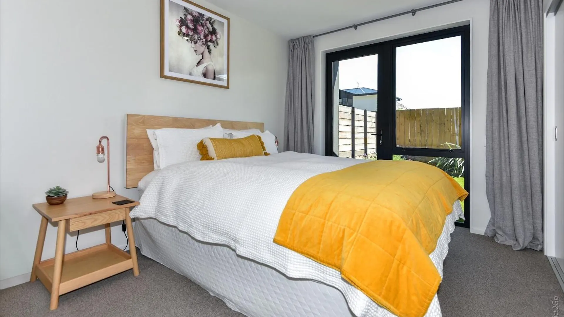 Latimer Central - Christchurch Holiday Homes Apartment